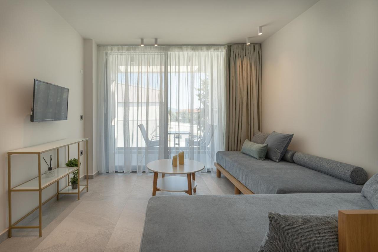 Mera Apartments Stavros  Exteriör bild